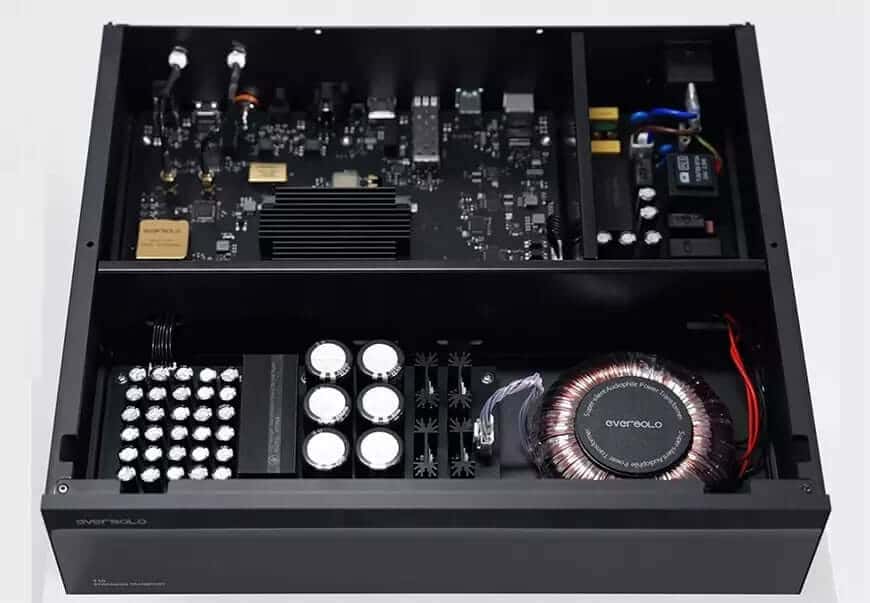 Eversolo T10’s upgraded touchscreen interface offers vivid visuals and intuitive control