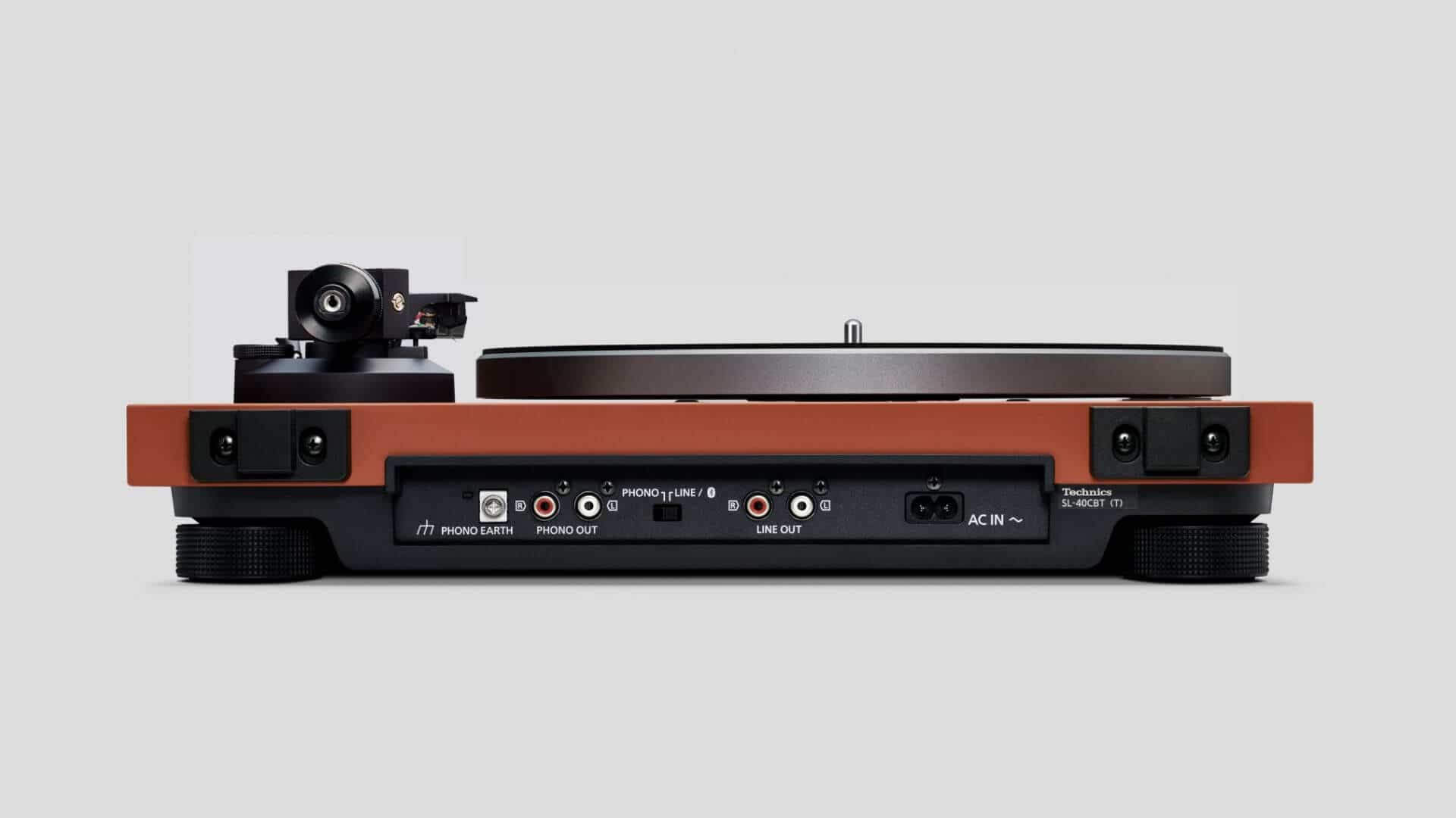 Technics Unveils SL-40CBT: The Future of Vinyl Turntables