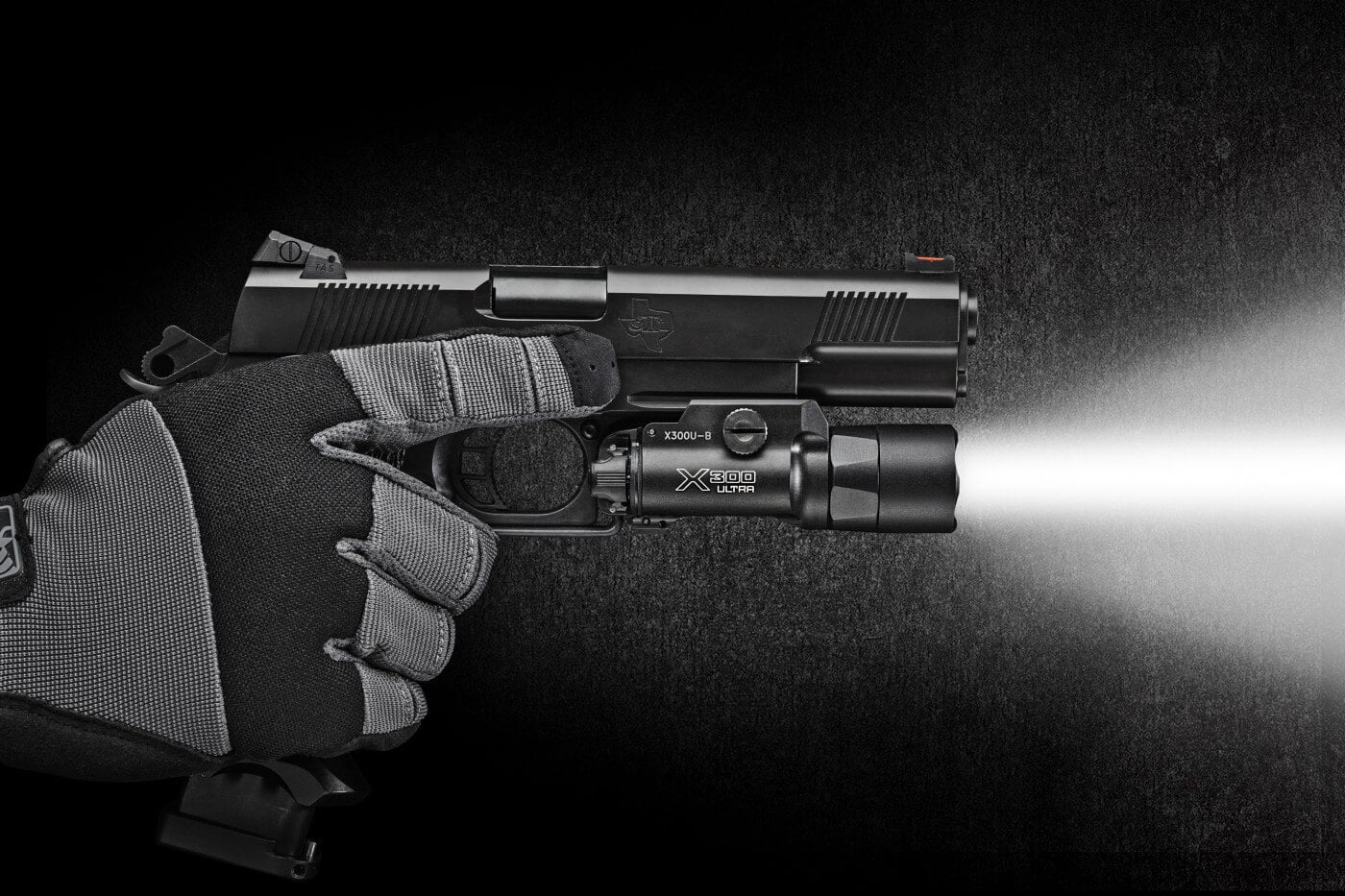 SUREFIRE SHIPPING NEW 1,000-LUMEN X300U
