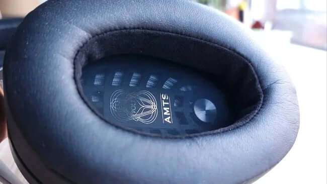 Meze Audio Poet