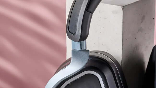 Color variants of Turtle Beach Stealth 700 Gen 3