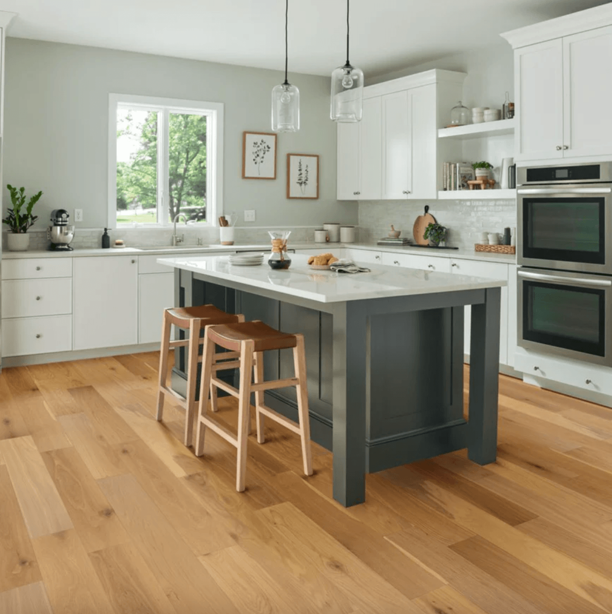 Popular kitchen hardwood flooring colors, tone and ideas