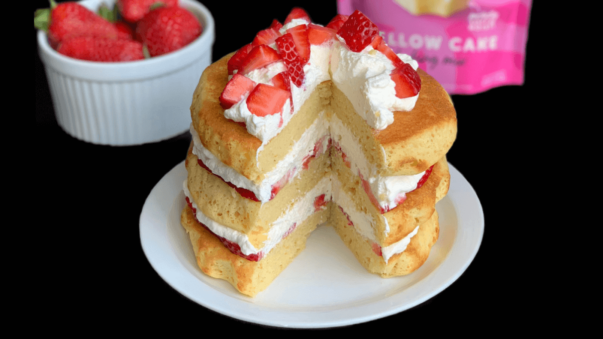 Low-Carb Strawberry Shortcake
