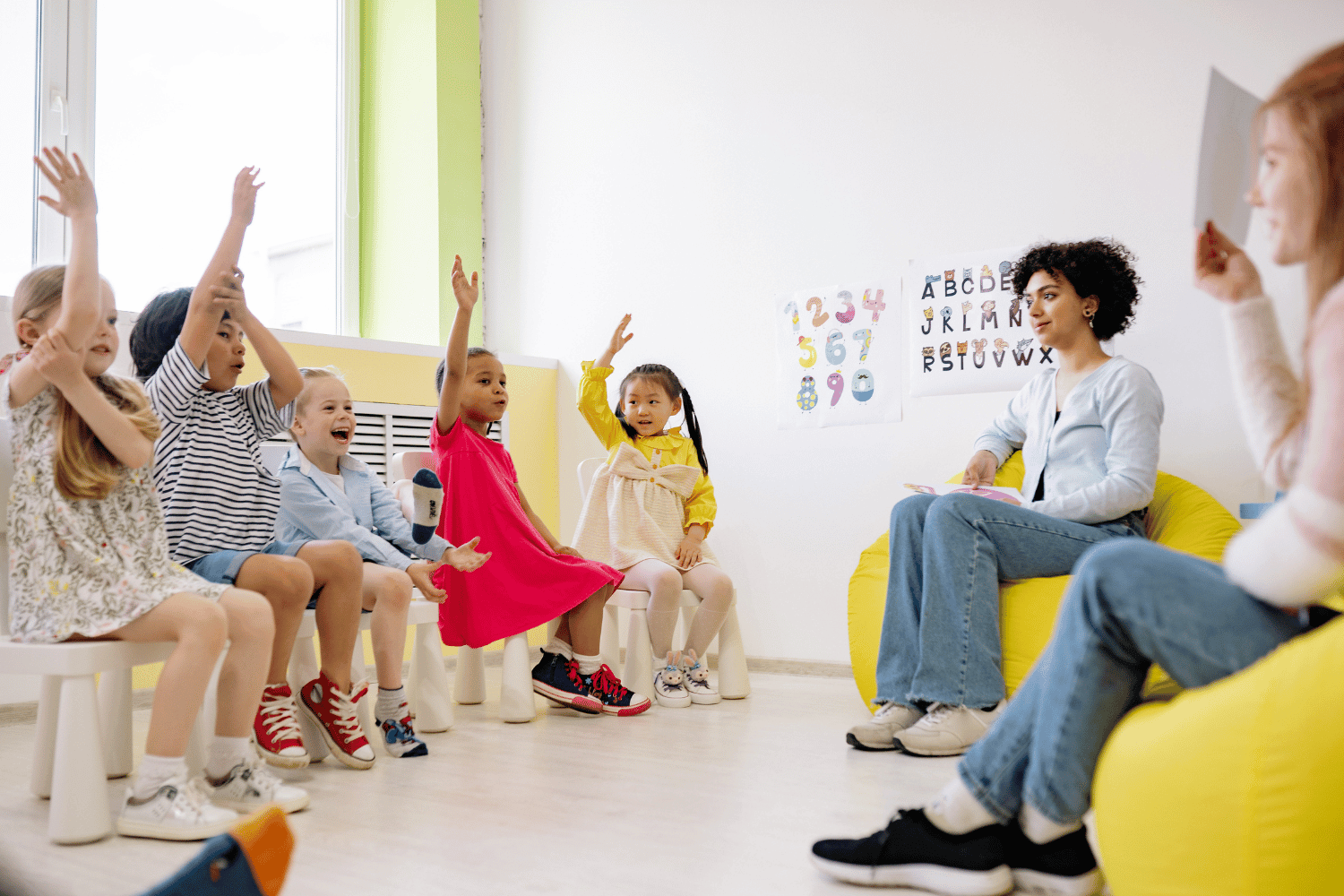 Expert Interview with Bill Latham, CEO of Meteor Education, the Top-Rated K-12 School Furniture Company, on The New Learning Ecosystem: Online Meets Physical