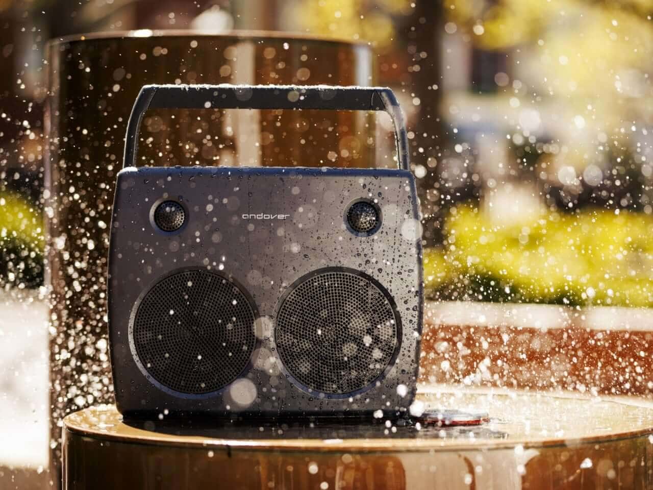Side profile showing the portable FreePlay speaker construction