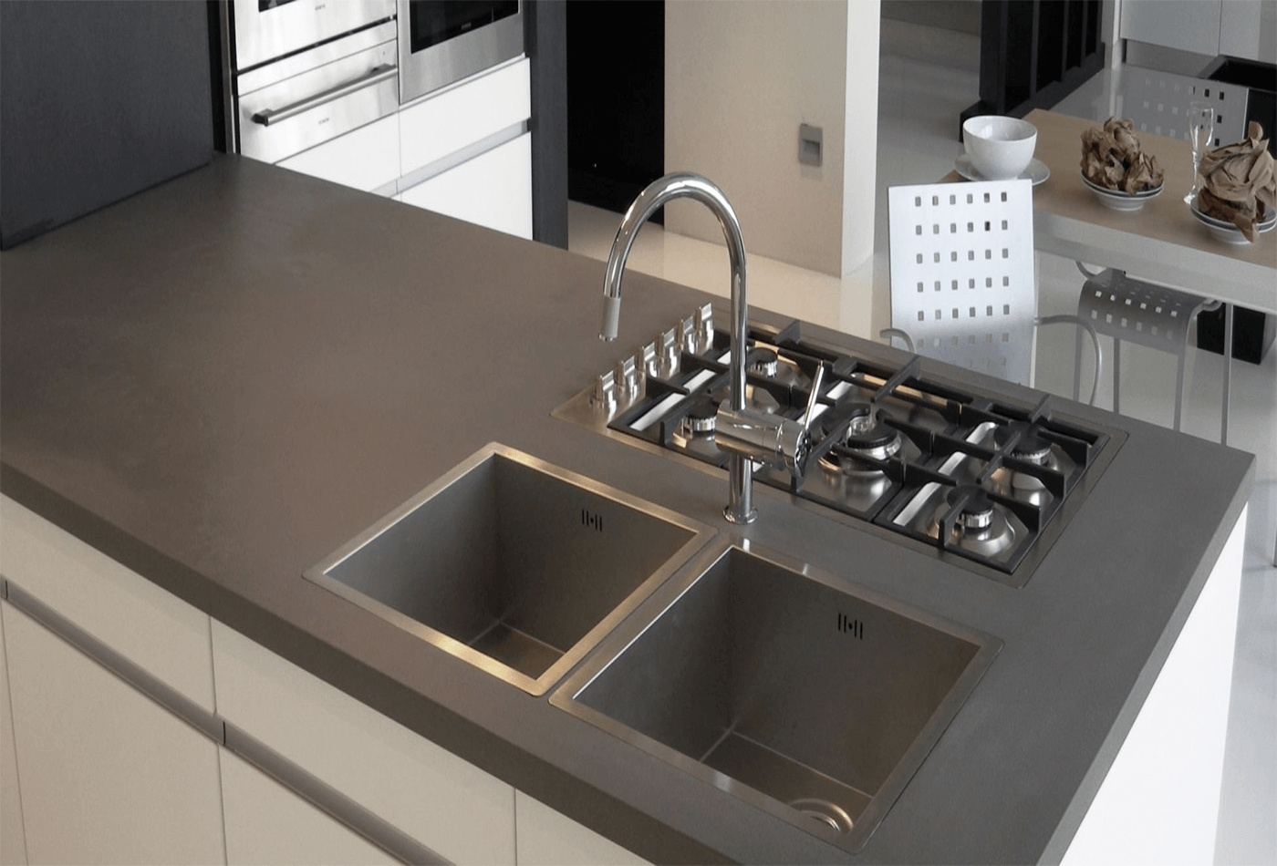 Pebble Light Grey Quartz For Durable Luxury Spaces