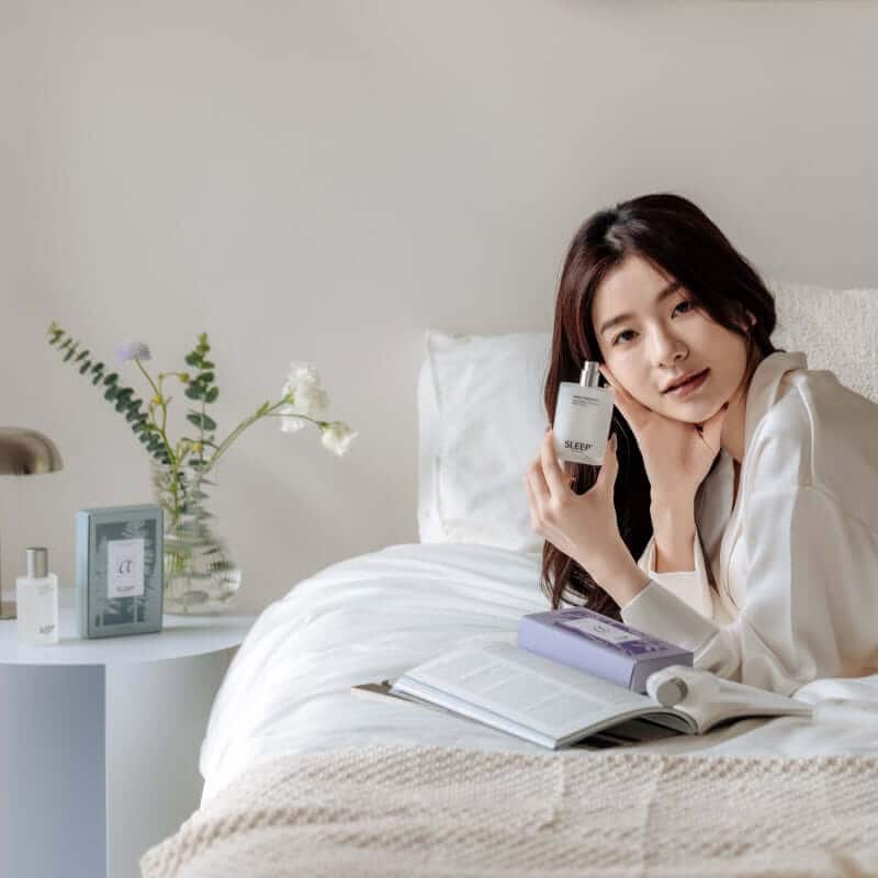VCool 睡眠噴霧用天然的方式守護每個夜晚，讓睡眠回到自然、安心的狀態。