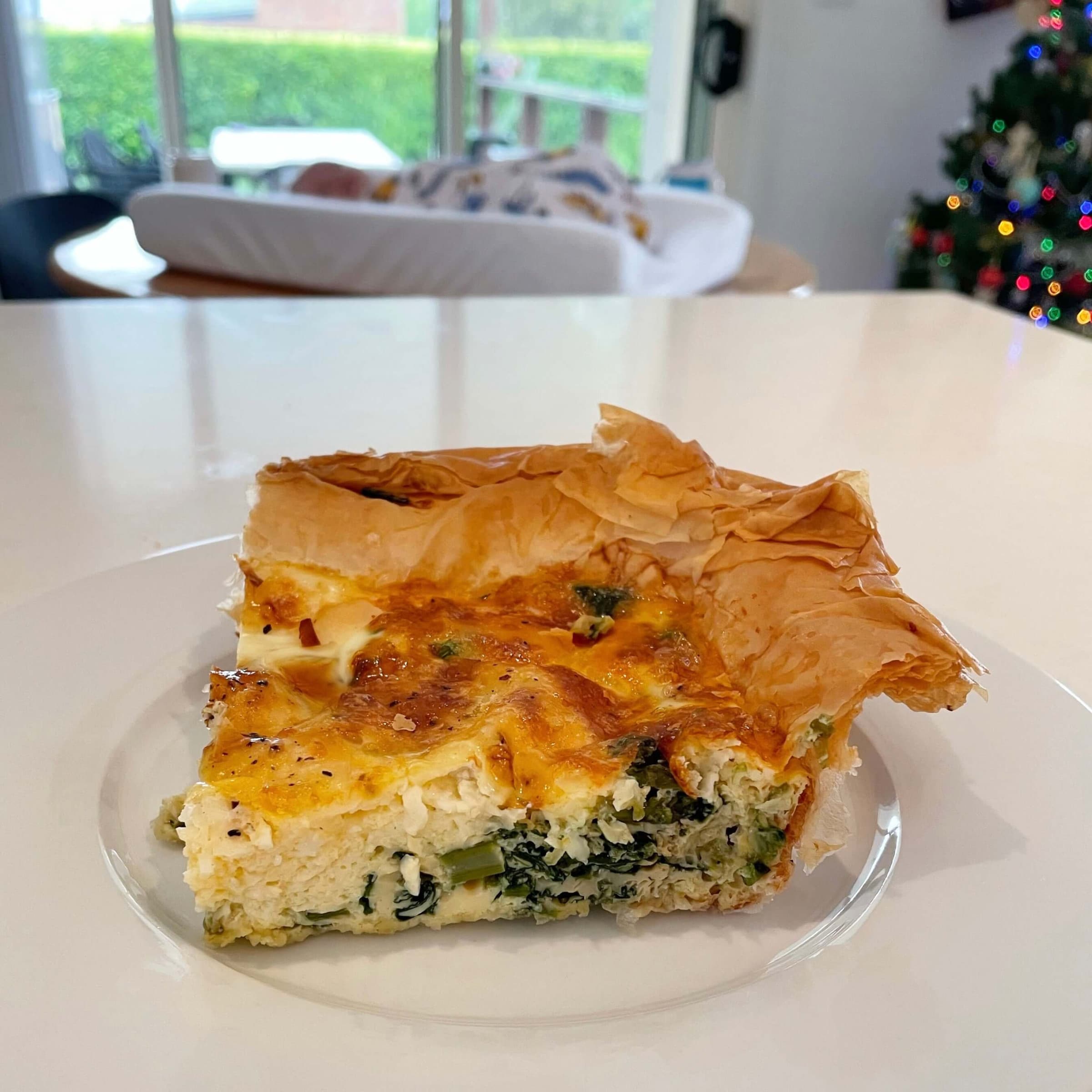Spinach and Halloumi Pie Recipe  (V)
