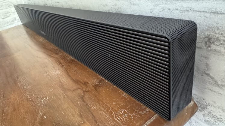 Another view of Samsung HW-QS700F.