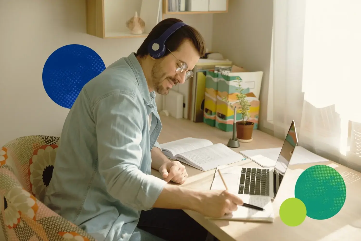 How to Work While in College: 6 Key Tips to Get Ahead