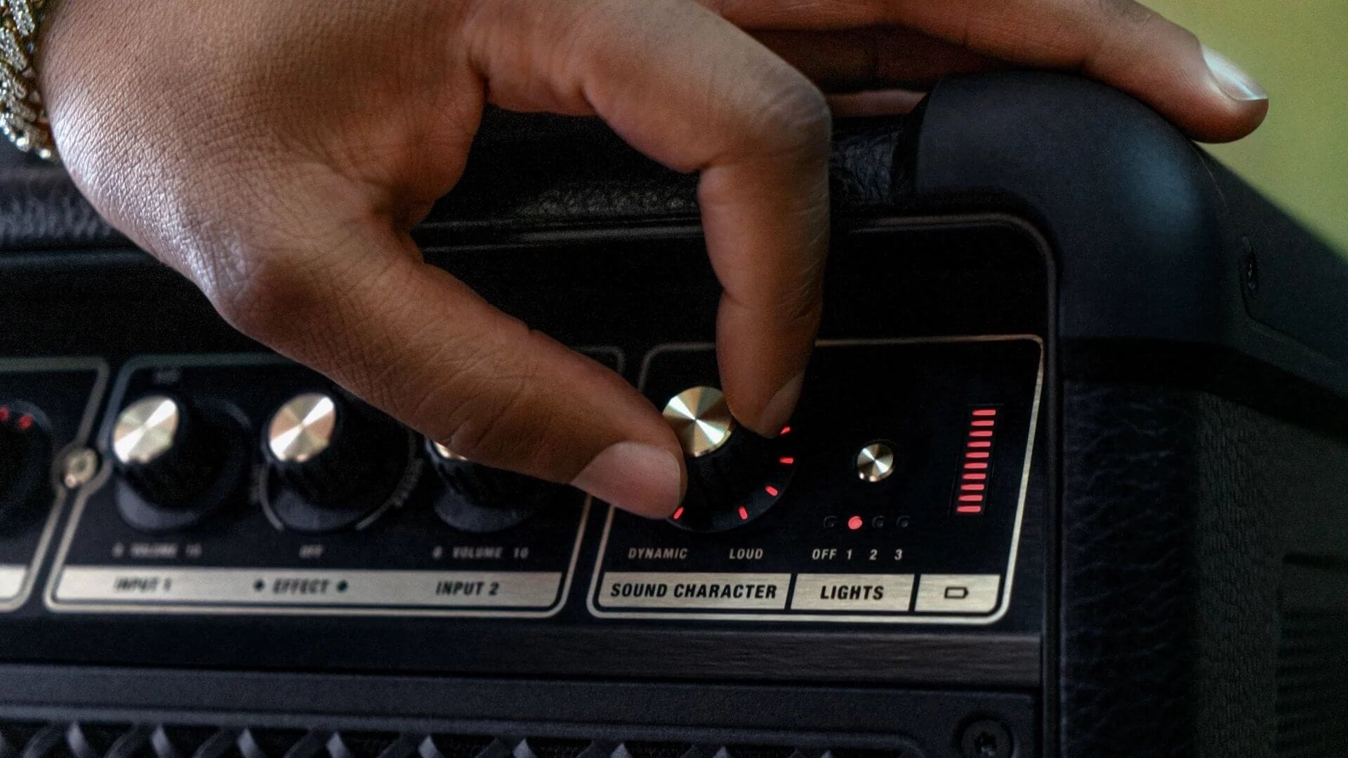 Marshall Unleashes Party Monster: 40 Hours of Music, Dynamic Lighting & Thunderous Power