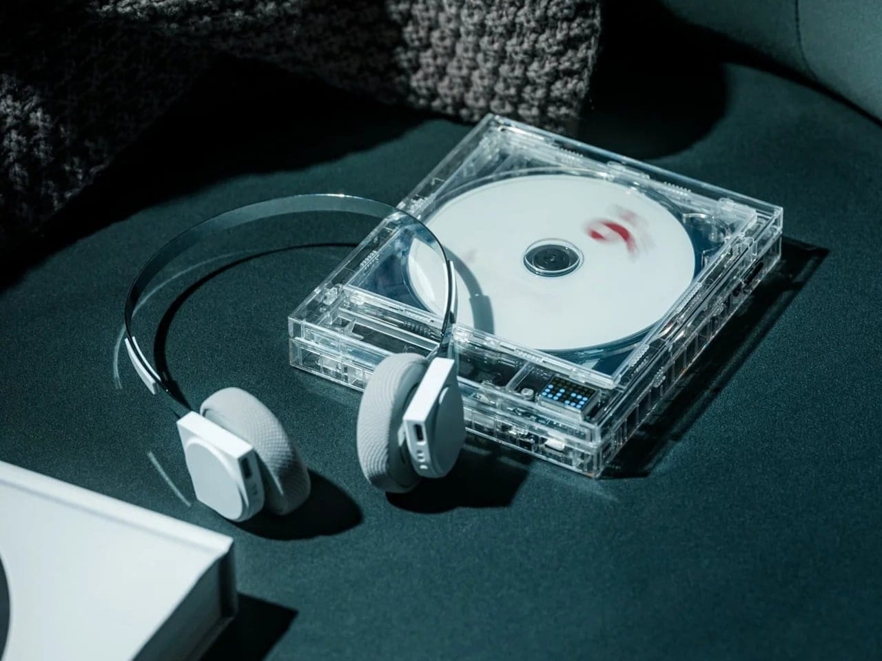 StillFrame Headphones: Four Ways They Fit Into Daily Life