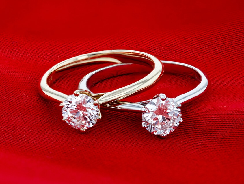Classic Engagement Rings Reign Supreme - According To A New Survey