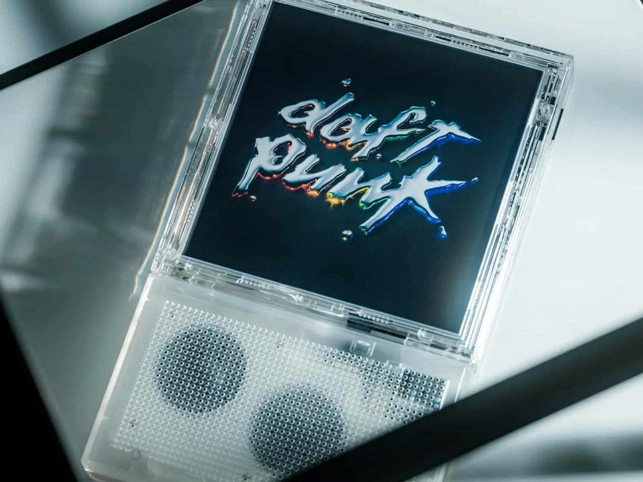 ClearFrame CD player revealing its disc, circuitry, and internal mechanism