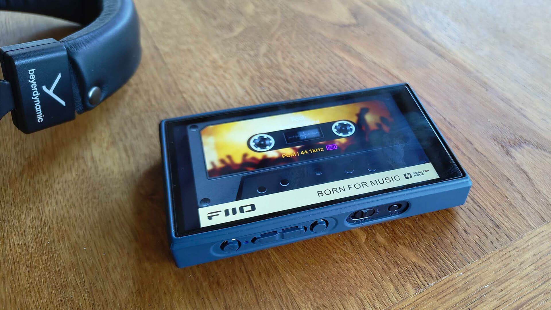 FiiO M21 high-res audio player sound test
