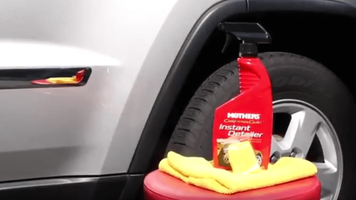 CarSoup Quick Tip: How to Use a Cleaning Clay