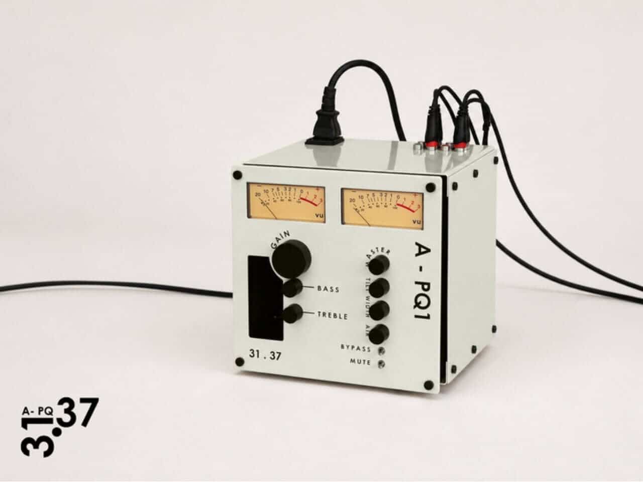 The Concrete Canvas Speaker That Proudly Shows Its Wires