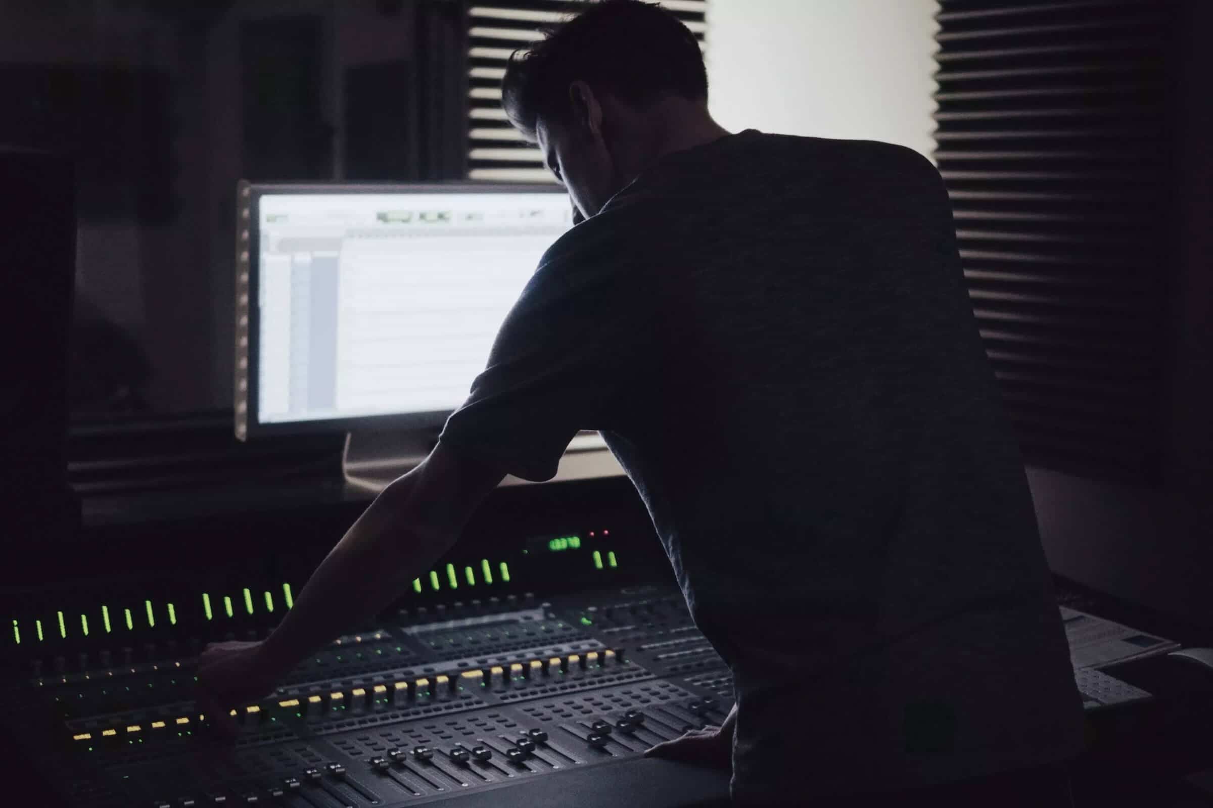 5 Essential Tips for Mixing Reverb