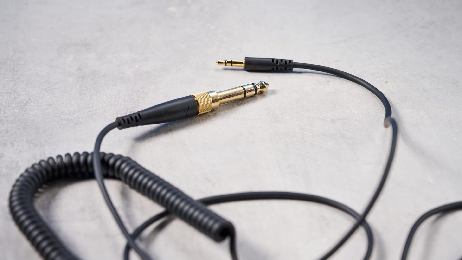 DT 270 Pro with cable and adapter