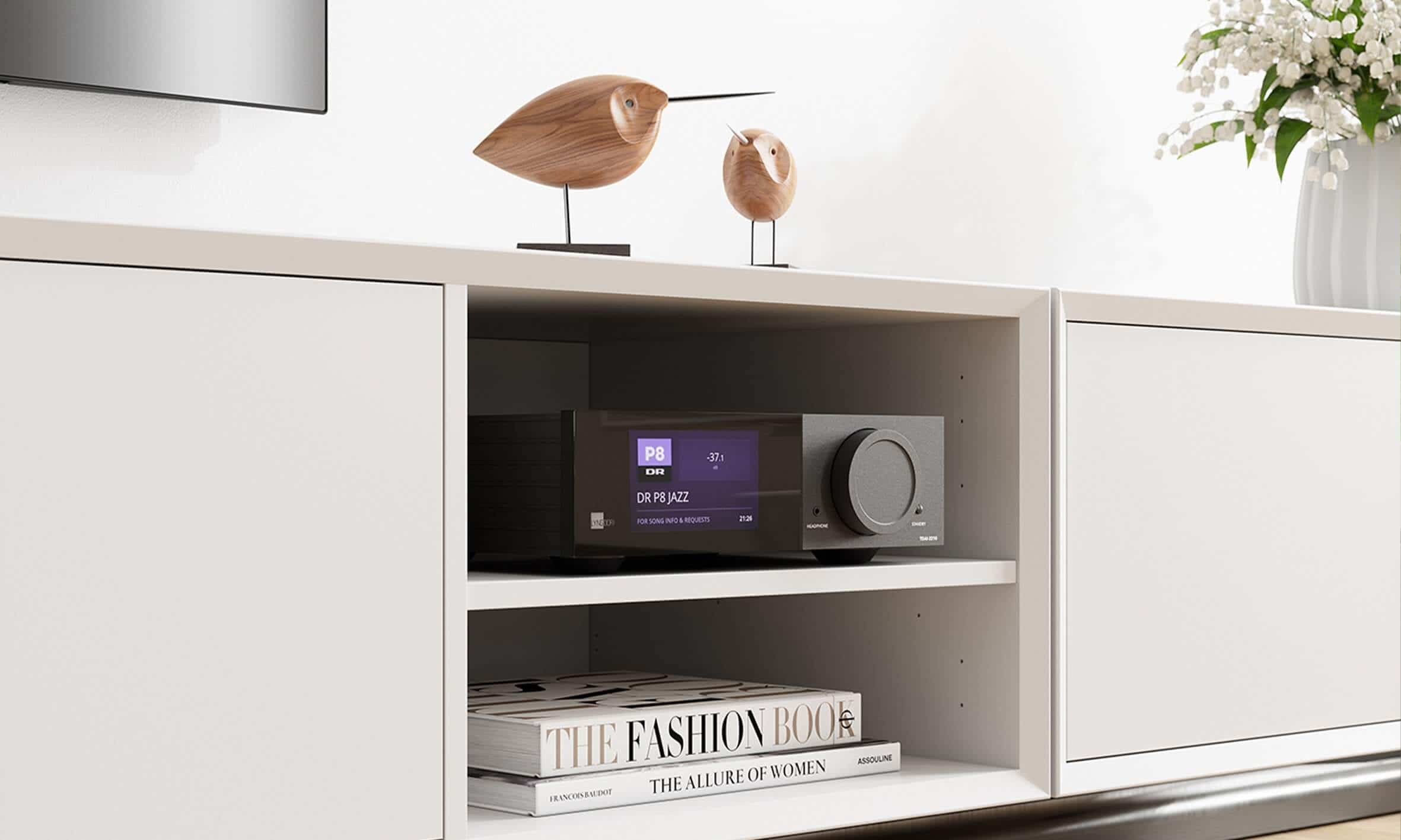 Lyngdorf Audio Unveils TDAI-2210 Digital Streaming Amplifier with Advanced Features