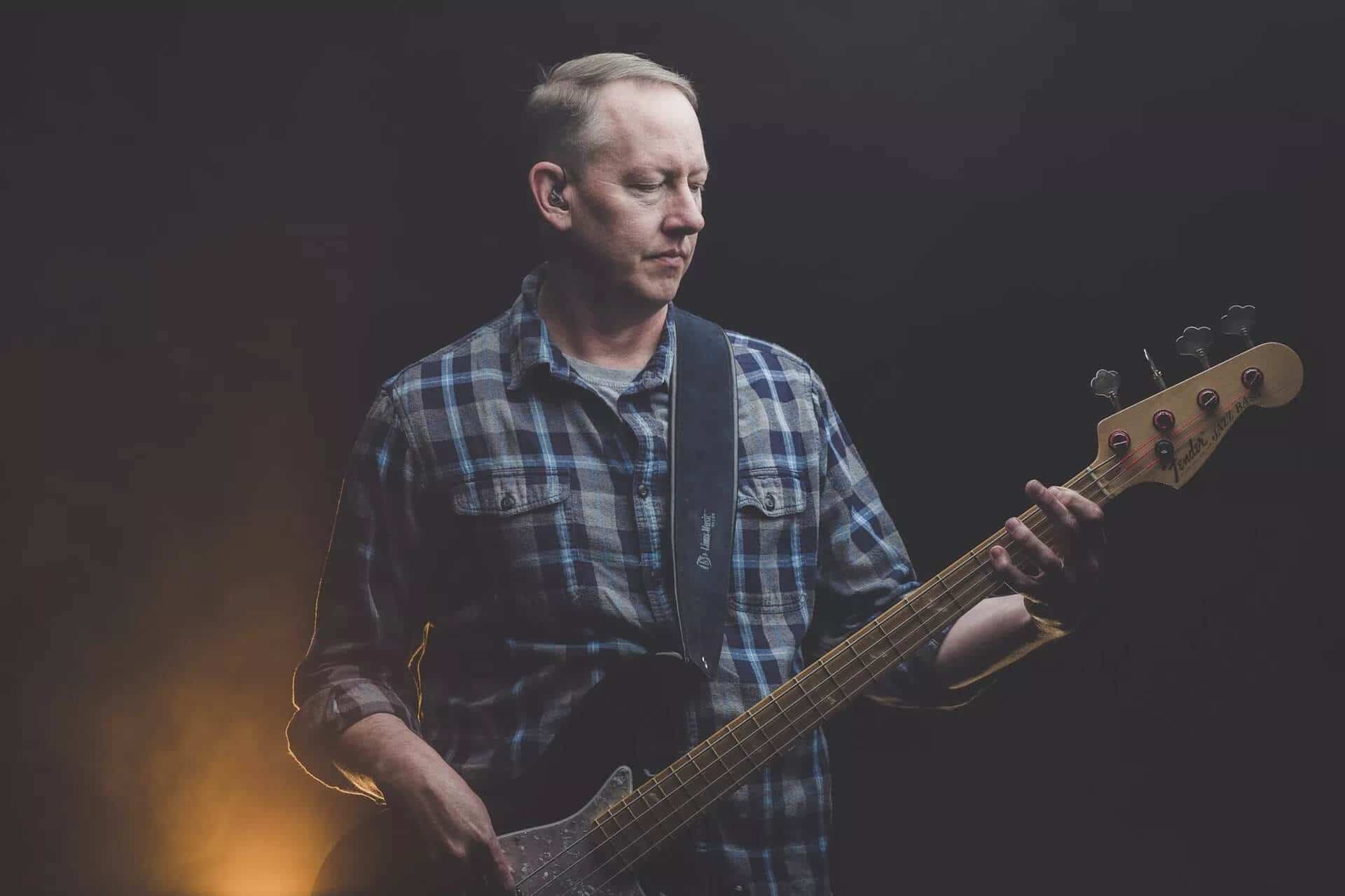 A Step-by-Step Guide to Create Bass Grooves