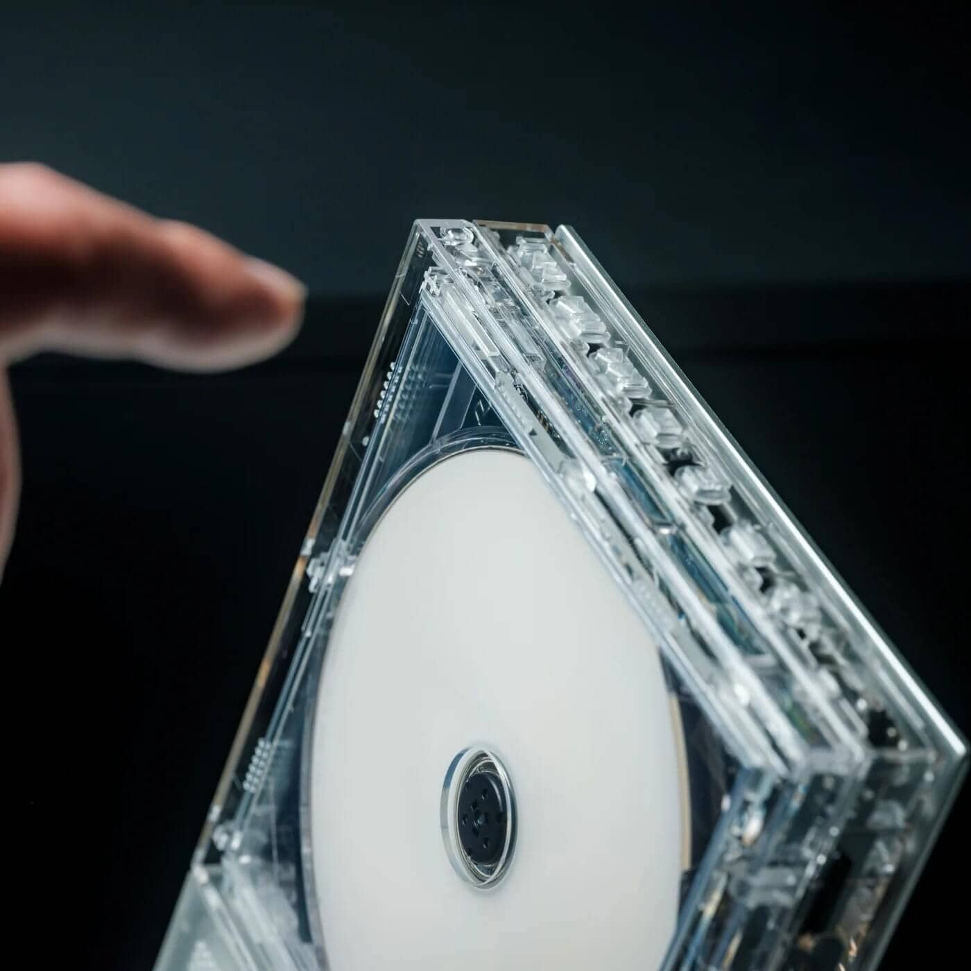 ClearFrame CD player with built-in speaker details