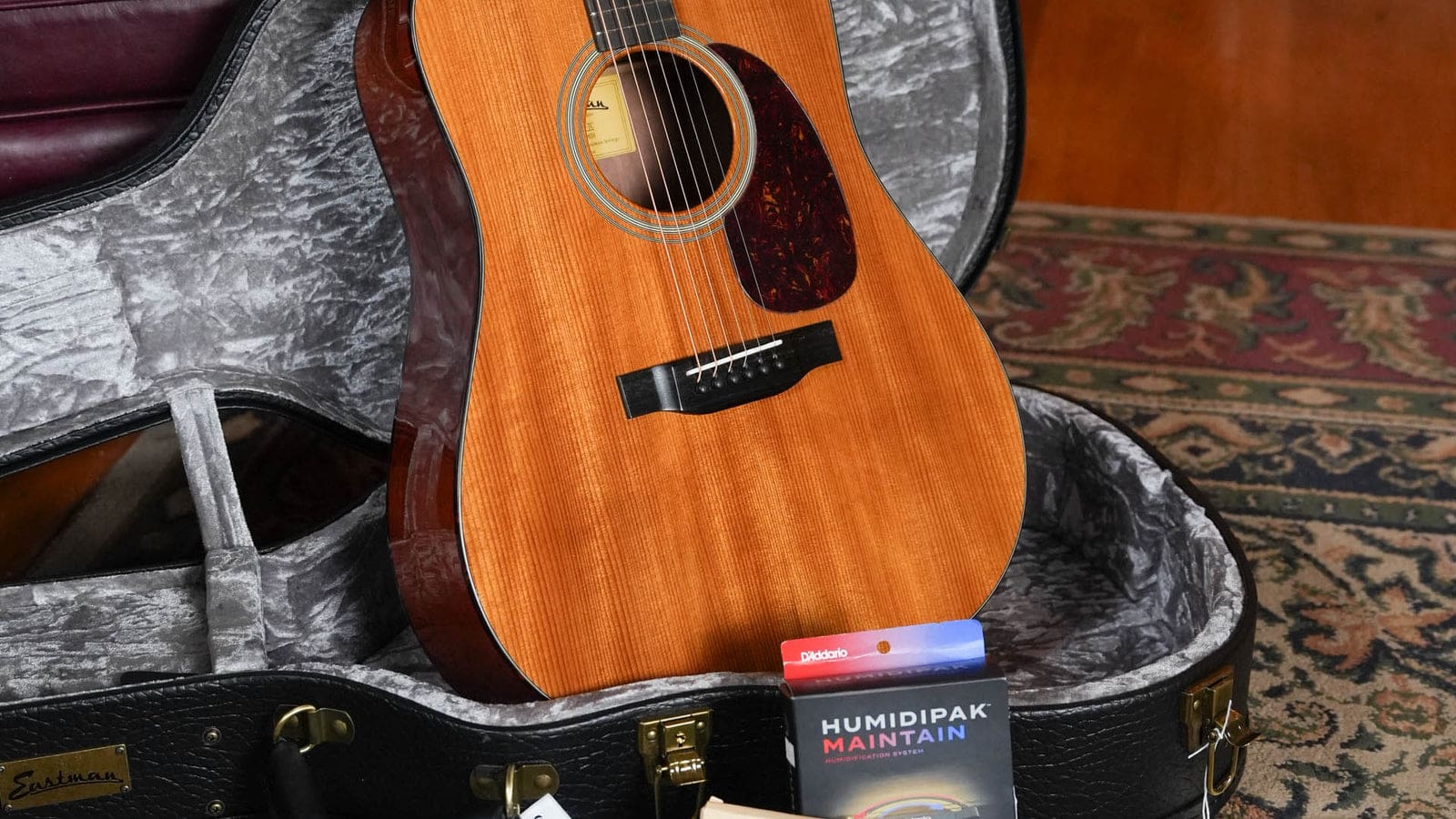 E10D vs LD60e vs FG5: Three Mahogany Dreadnoughts, Scored