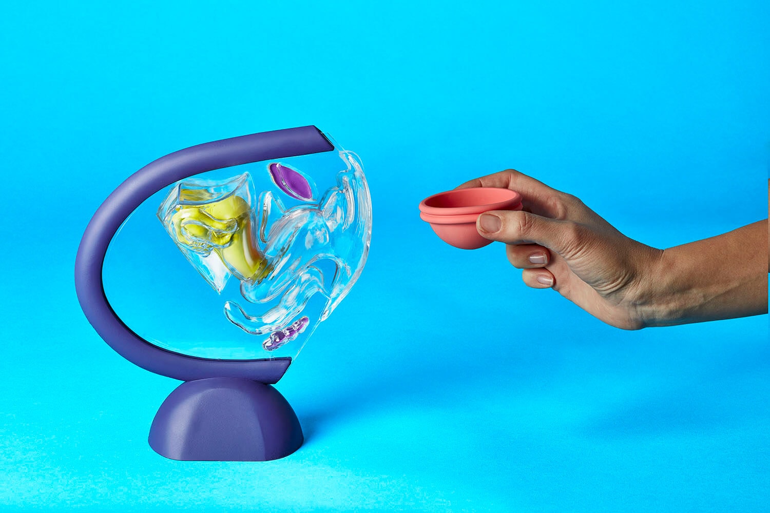 A Guide To Reusable Menstrual Discs