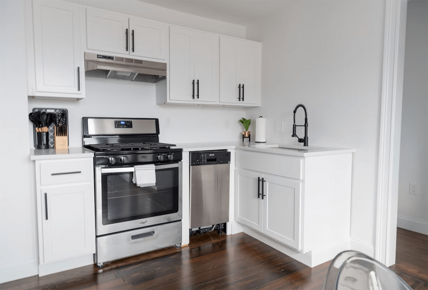 Tiny Kitchen Ideas & Space-Saving Hacks. Take Down!!