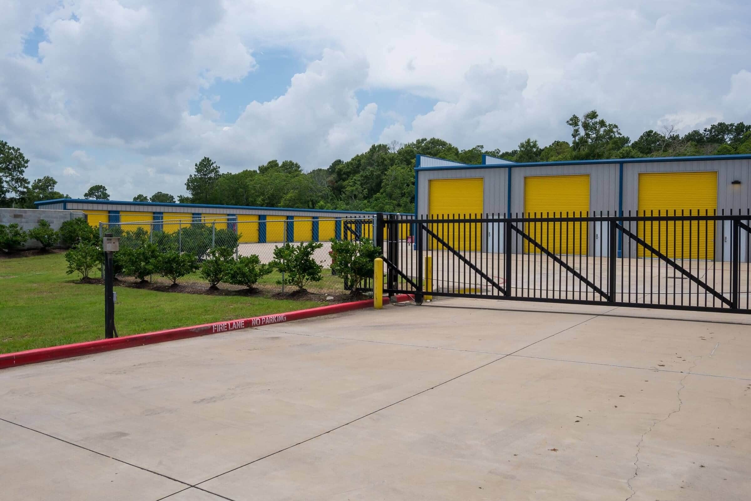gated-entry-storage-units-pasadena-tx