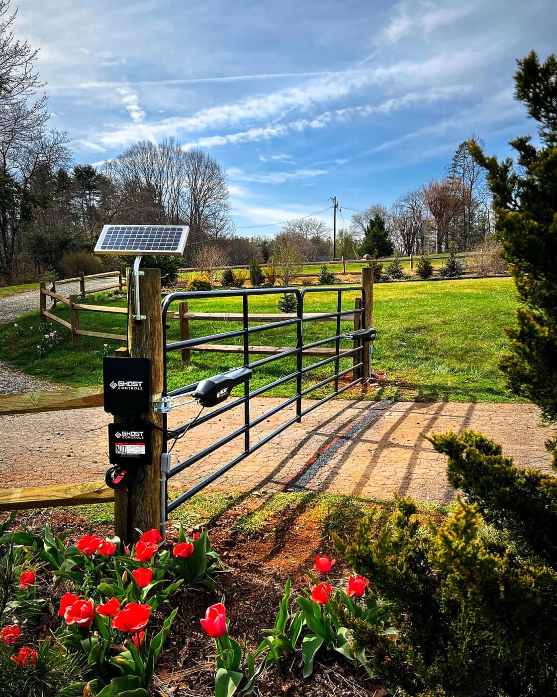 solar powered gate