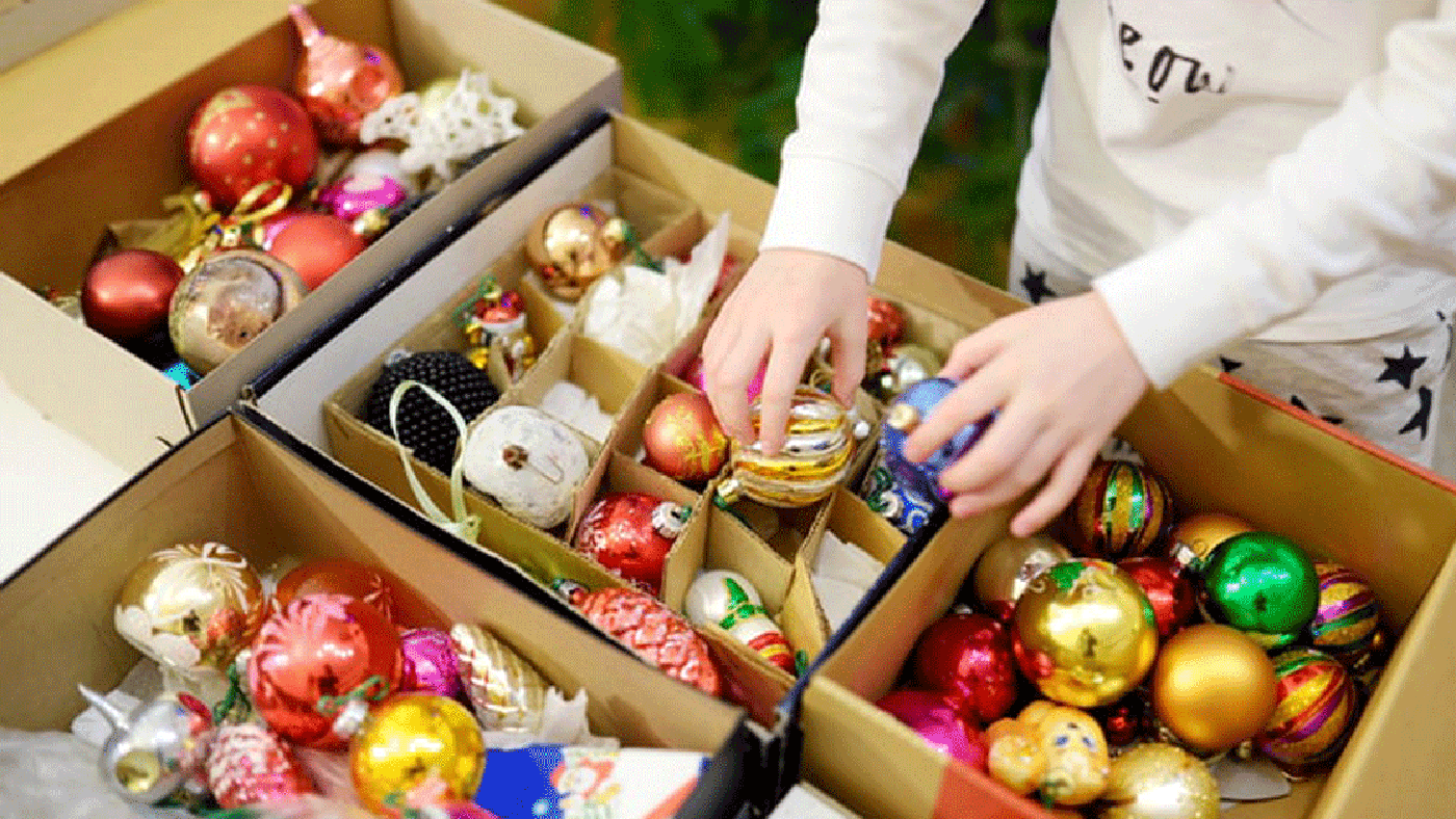 Seasonal Storage Guide: How to Store Holiday Décor, Winter Gear & Summer Items