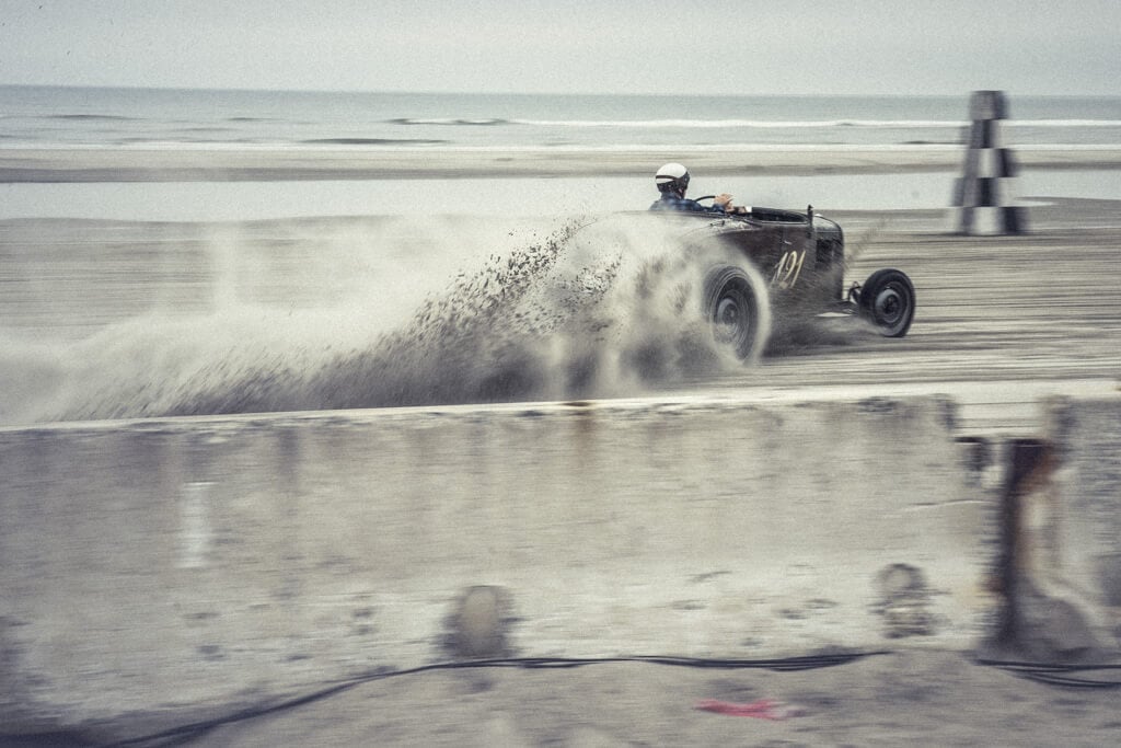 Every Motorcycle Event Should Be More Like The Race Of Gentlemen