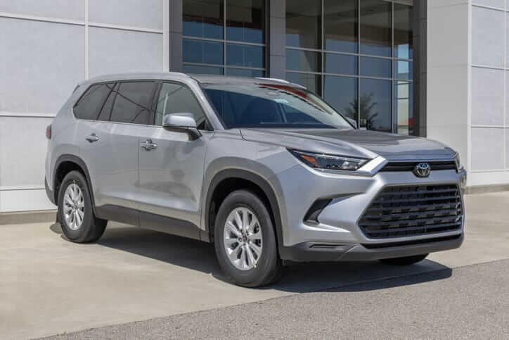 Toyota Grand Highlander Hybrid: A New Chapter in Spacious, Fuel-Efficient SUVs