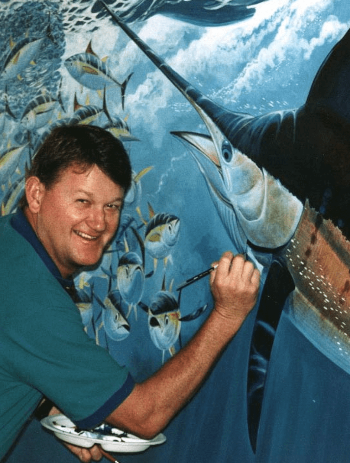 Guy Harvey painting a marlin mural – Guy Harvey 40th Anniversary