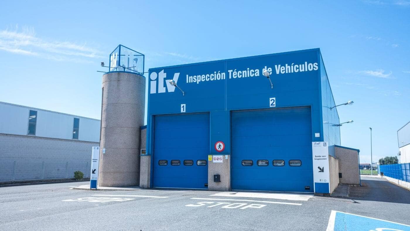 ITV: Cómo preparar tu coche para pasar la inspección sin problemas