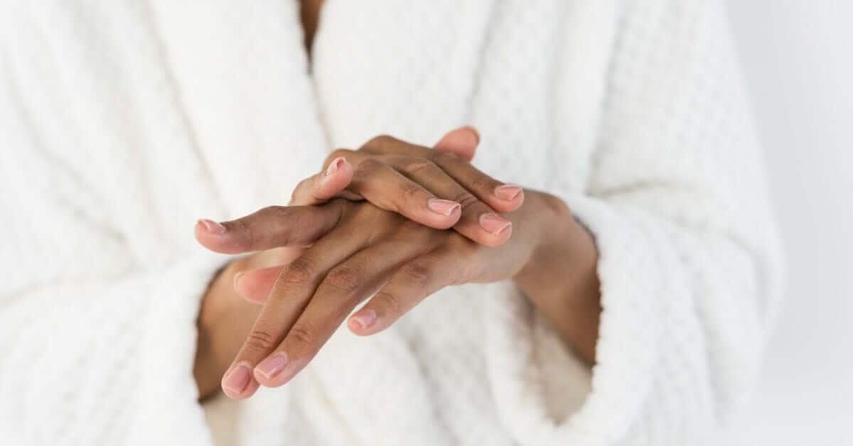 How To Spot the Signs of Unhealthy Nails