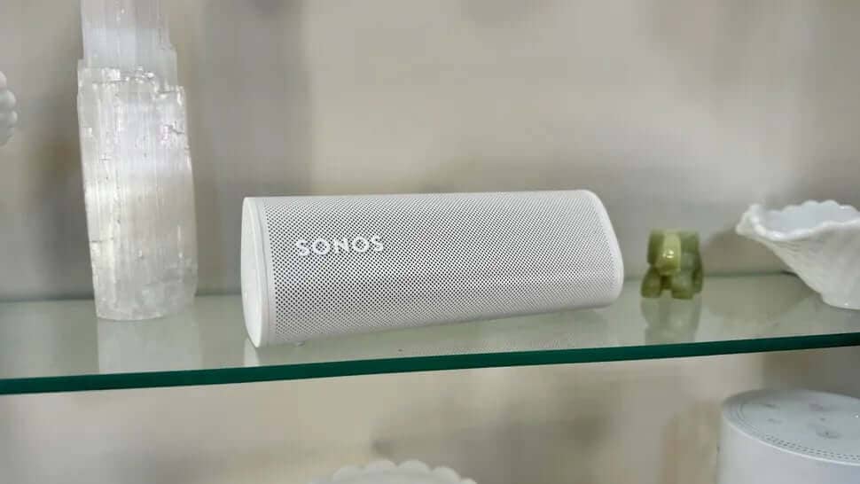 Sonos Roam 2 battery life test on the beach