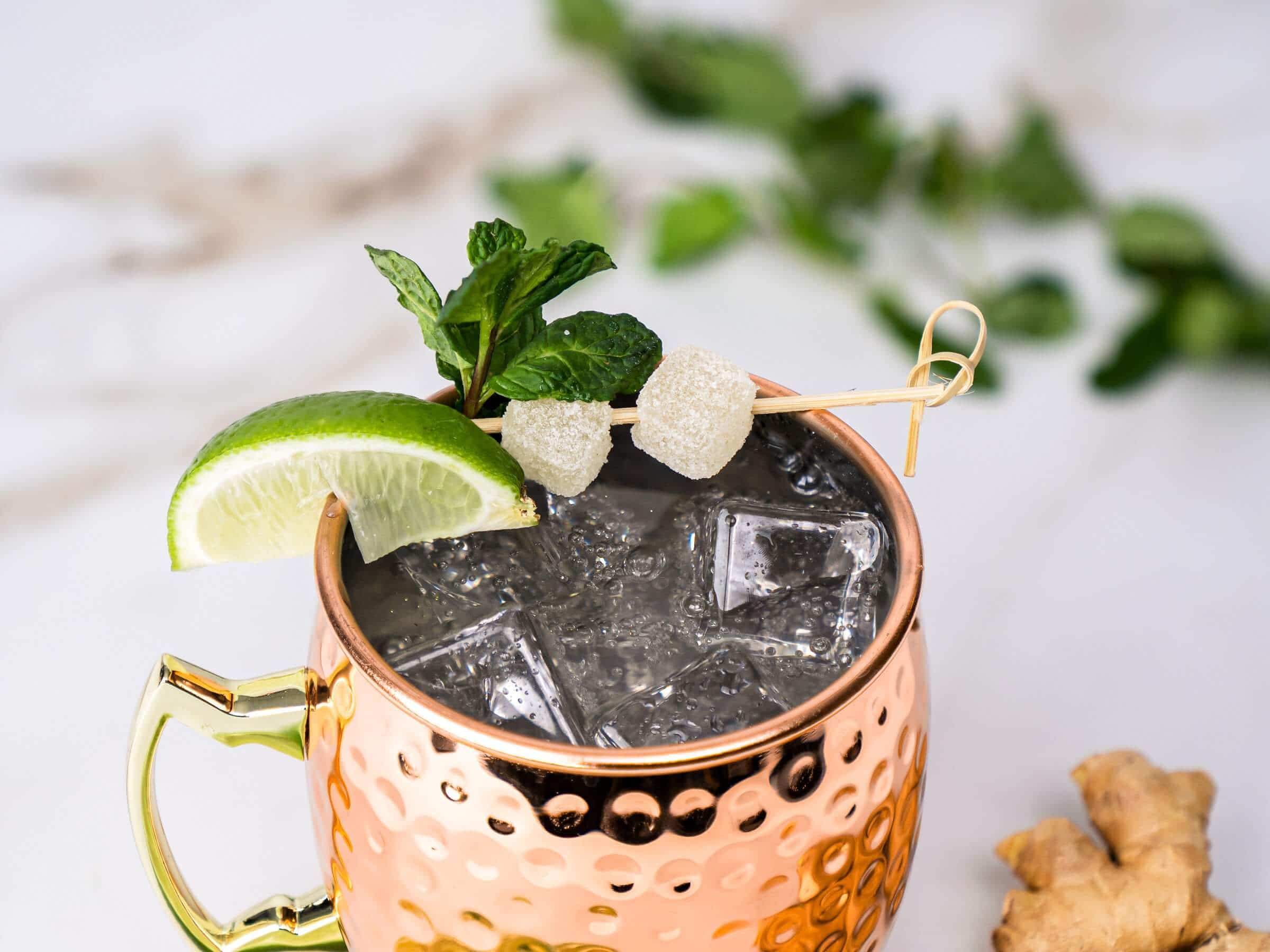 Cocktail-Inspired Gummy Recipes for Summer Flavor Innovation