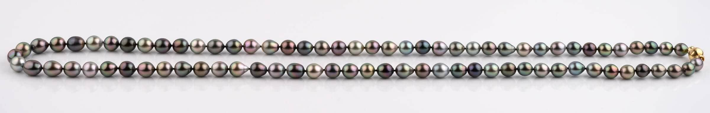 Color, luster, length ... this Tahitian drop strand has it all!