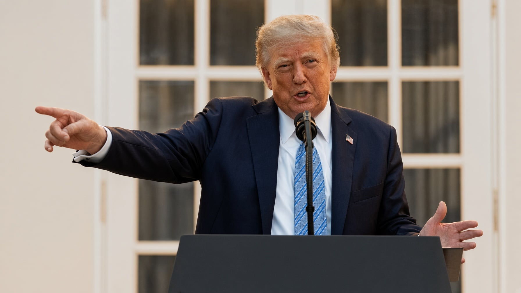 Trump Bans CNN, MSNOW, and Politico from White House Over Fake News Claims