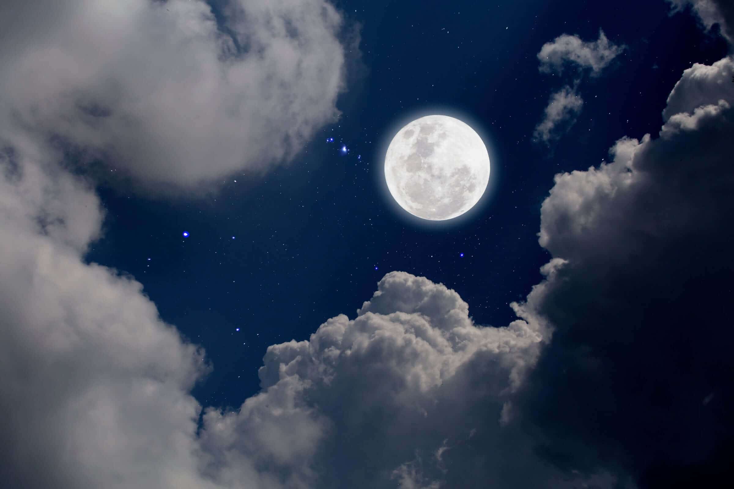 MOON MUSINGS: THE FULL MOON IN LEO