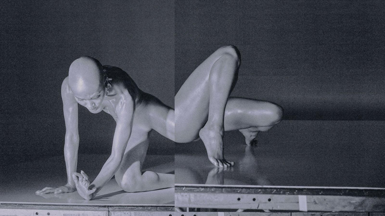 FKA twigs performing live photo by Jordan Hemingway