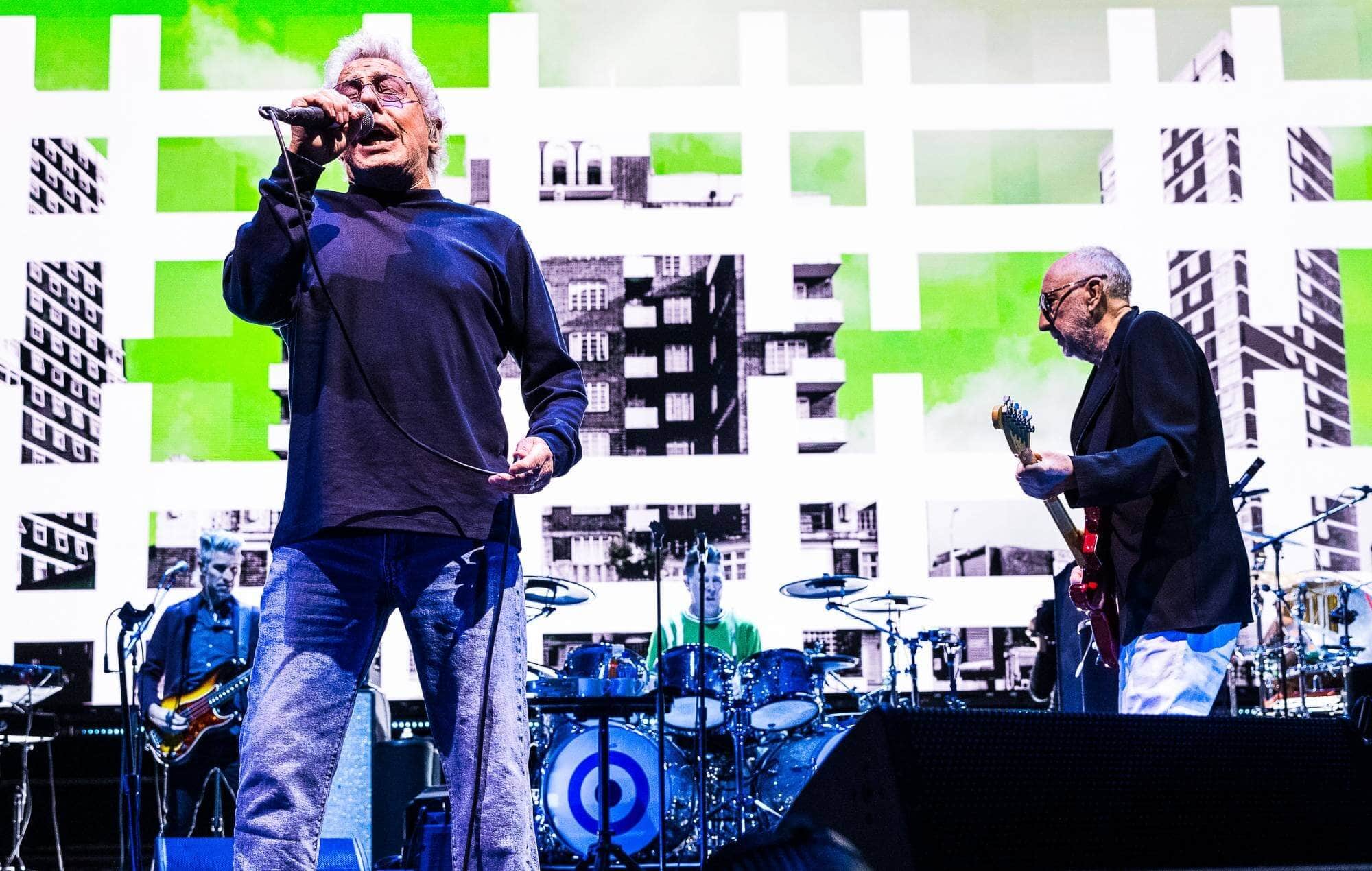 Roger Daltrey and Pete Townshend performing live