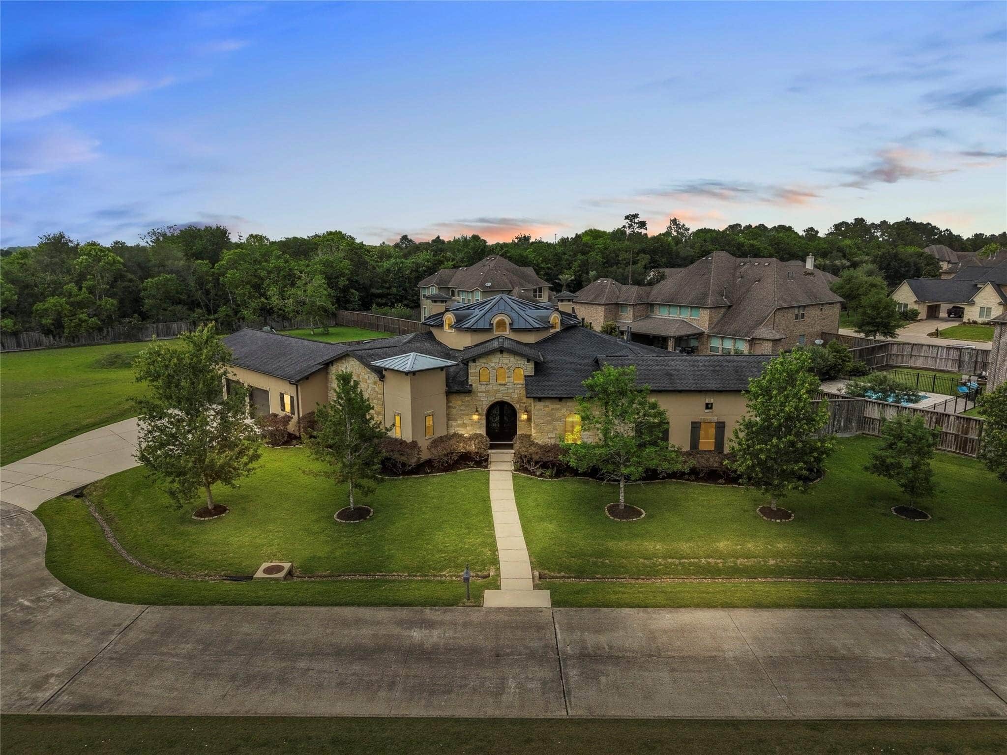 Homes for sale in Friendswood TX at 2080 Wilderness Trail