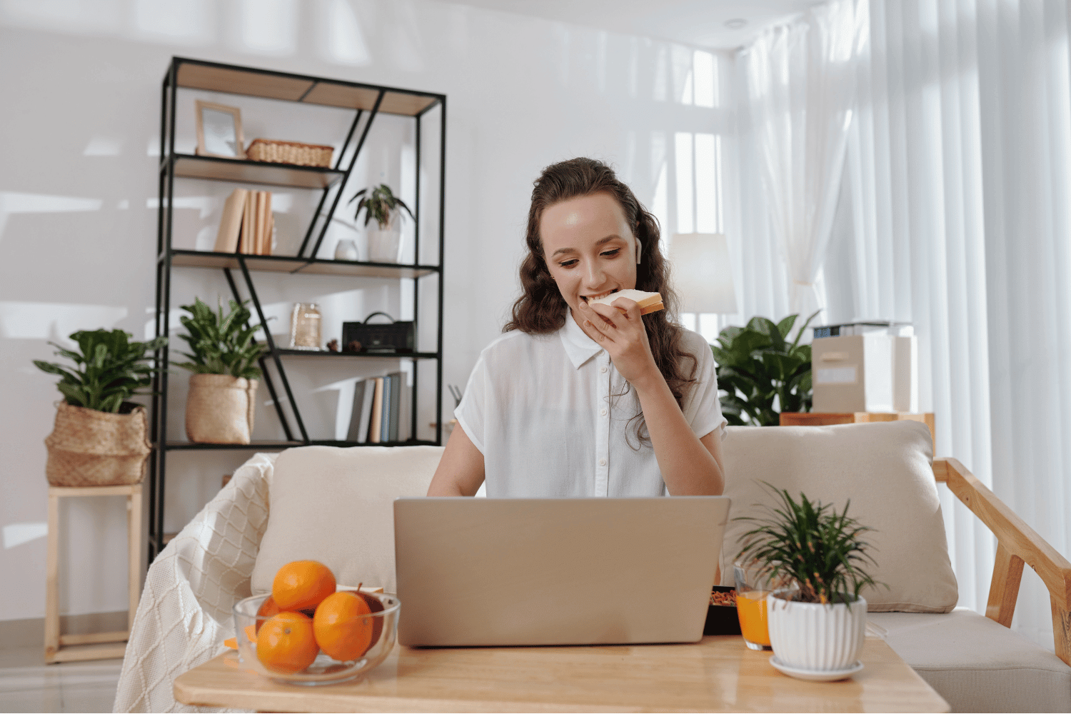 What Are the Benefits of Online Education for Adult Learners?
