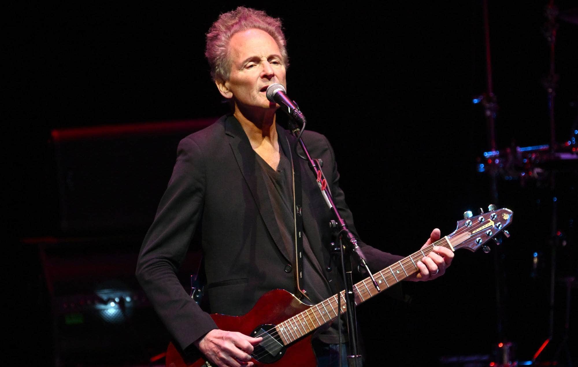 Fleetwood Mac’s Lindsey Buckingham Attacked in Santa Monica, Police Report