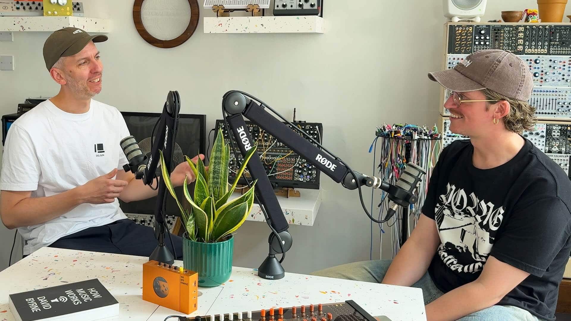 Talking microtonal music and AI | Signal Flow podcast episode 8