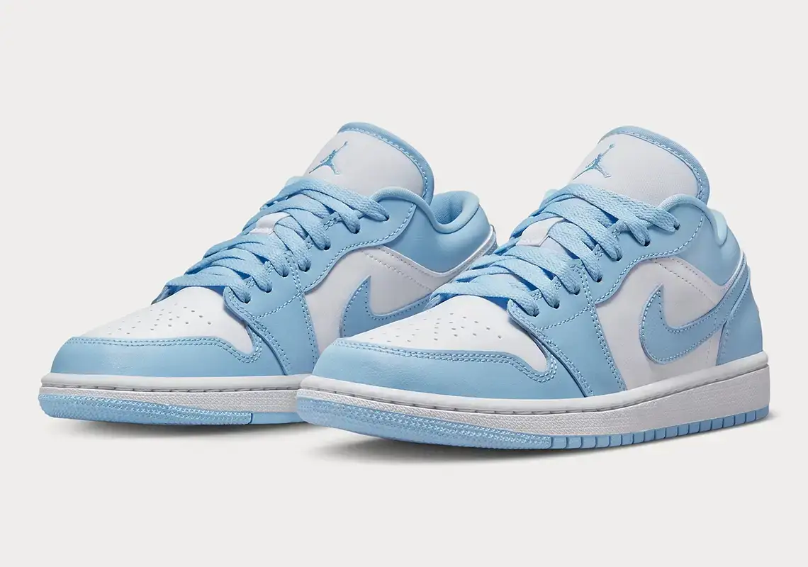 Air Jordan 1 Low 
