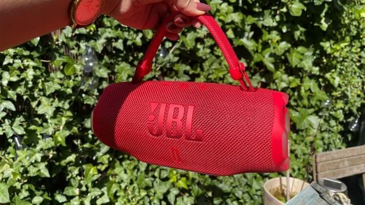 Top Bluetooth Speakers in 2025: Reviews and Rankings